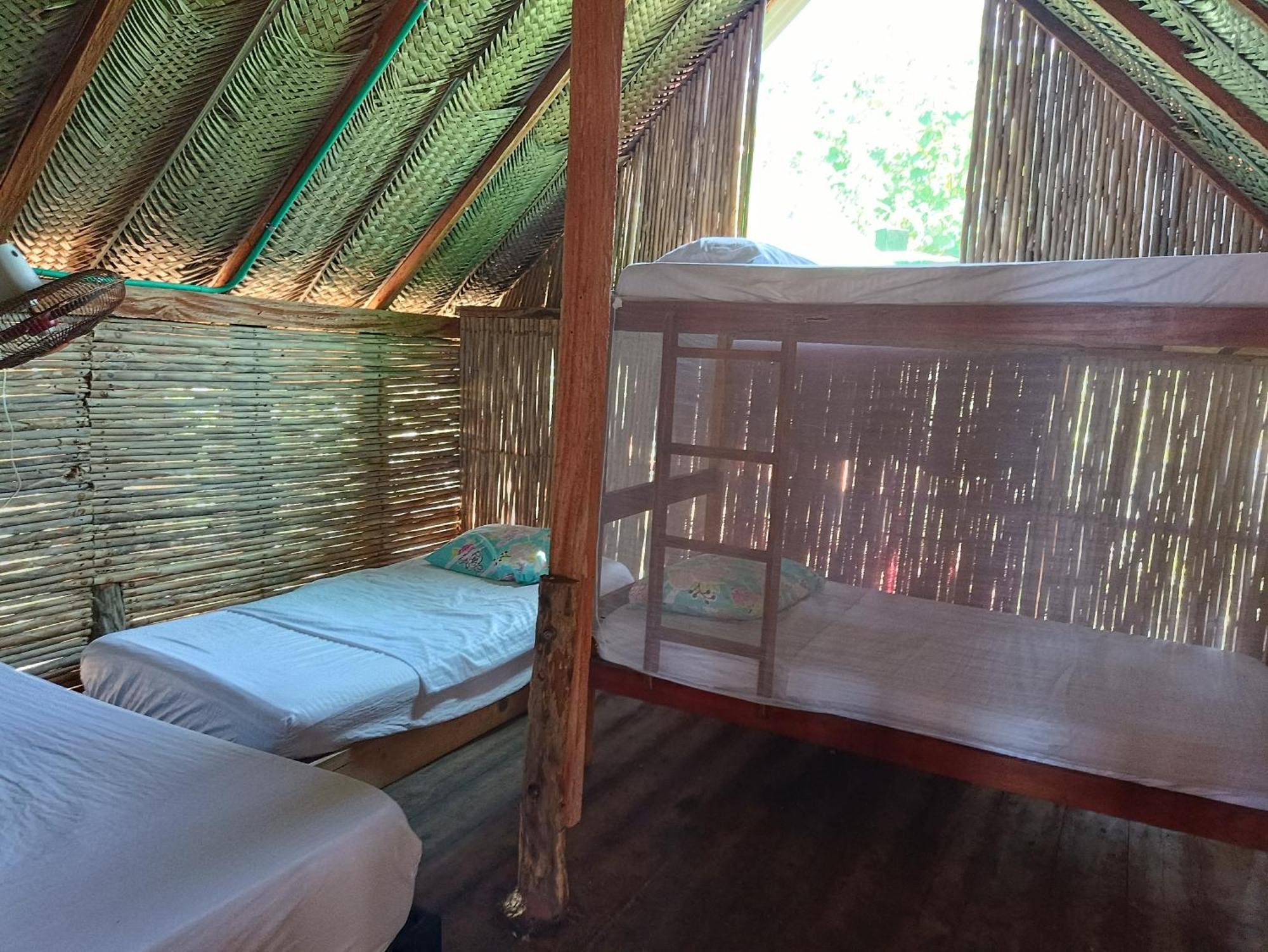 Bob Marley Beach Guachaca الغرفة الصورة